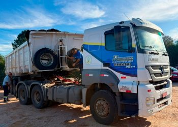 Carreta Mercedes-Benz