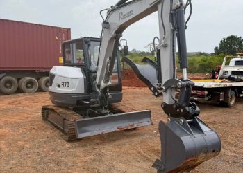 Escavadeira 8 Toneladas